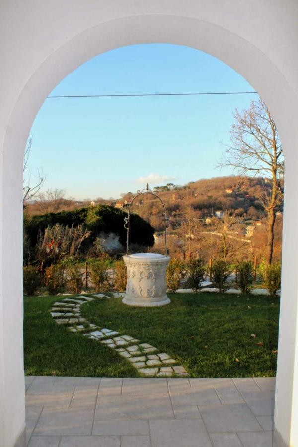 Tenuta Santo Stefano Azienda Agrituristica Santo Stefano del Sole Eksteriør billede
