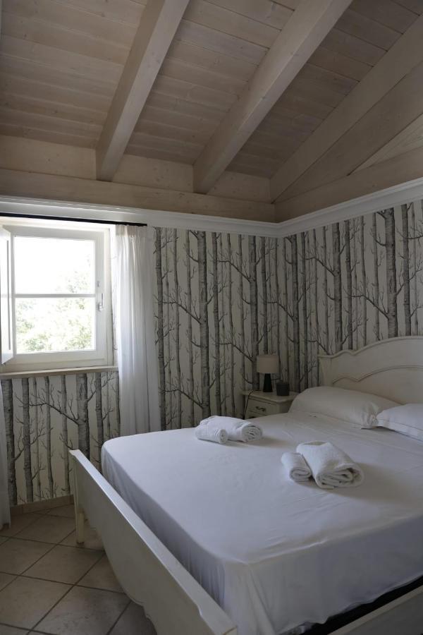 Tenuta Santo Stefano Azienda Agrituristica Santo Stefano del Sole Eksteriør billede