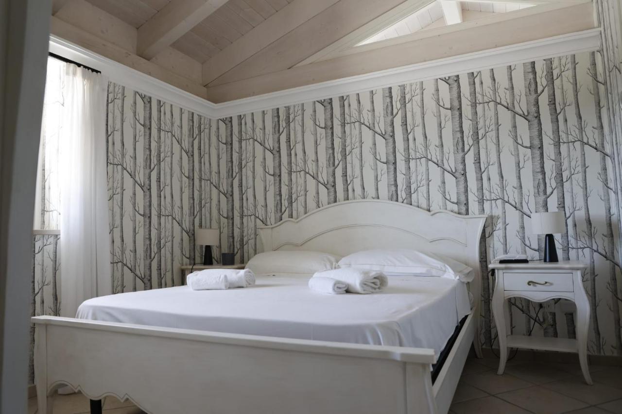 Tenuta Santo Stefano Azienda Agrituristica Santo Stefano del Sole Eksteriør billede
